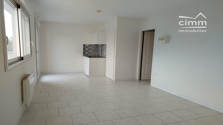 Ma-Cabane - Location Appartement Saint-Cyr-en-Val, 22 m²