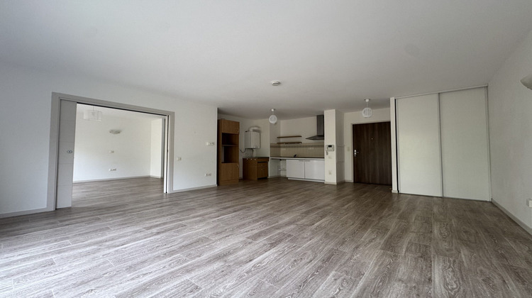 Ma-Cabane - Location Appartement Saint-Cyr-en-Val, 48 m²