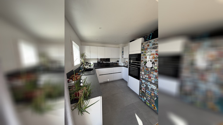 Ma-Cabane - Location Appartement Saint-Cyr-l'École, 83 m²