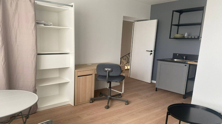Ma-Cabane - Location Appartement SAINT-CYR-L'ECOLE, 11 m²