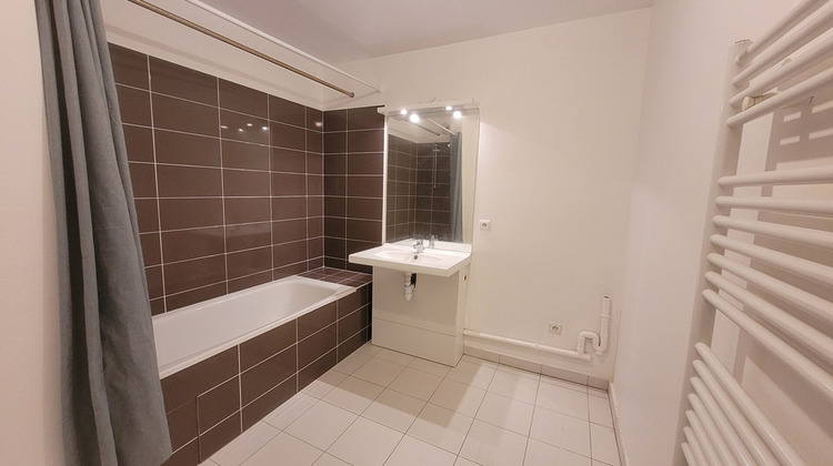 Ma-Cabane - Location Appartement SAINT-CYR-L'ECOLE, 72 m²