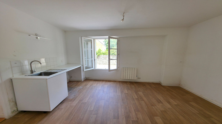 Ma-Cabane - Location Appartement SAINT-CYR-LA-ROSIERE, 70 m²