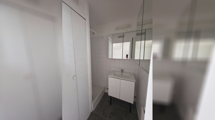 Ma-Cabane - Location Appartement SAINT-CYR-LA-ROSIERE, 70 m²