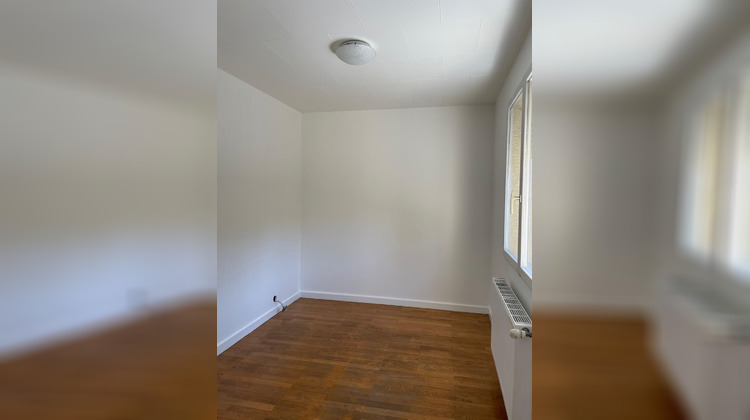 Ma-Cabane - Location Appartement Saint-Cyr-sur-le-Rhône, 65 m²