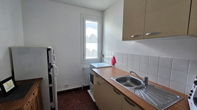 Ma-Cabane - Location Appartement SAINT-CYR-SUR-LOIRE, 41 m²