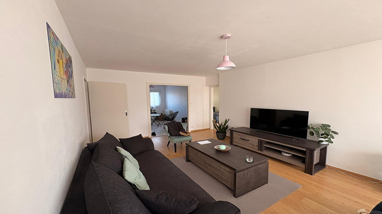 Ma-Cabane - Location Appartement SAINT-CYR-SUR-LOIRE, 76 m²