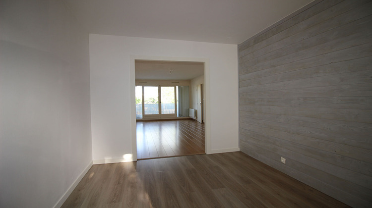 Ma-Cabane - Location Appartement SAINT-CYR-SUR-LOIRE, 76 m²