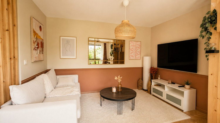 Ma-Cabane - Location Appartement Saint-Cyr-sur-Loire, 49 m²