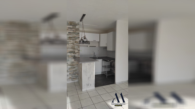 Ma-Cabane - Location Appartement Saint-Cyr-sur-Loire, 36 m²