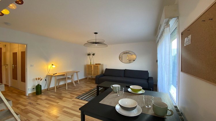 Ma-Cabane - Location Appartement SAINT-CYR-SUR-LOIRE, 26 m²