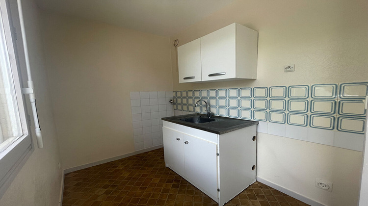 Ma-Cabane - Location Appartement SAINT-CYR-SUR-LOIRE, 29 m²
