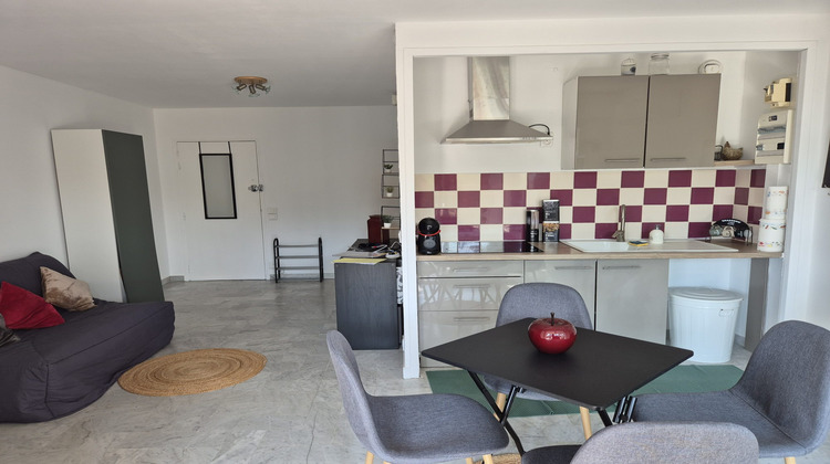 Ma-Cabane - Location Appartement Saint-Cyr-sur-Mer, 25 m²
