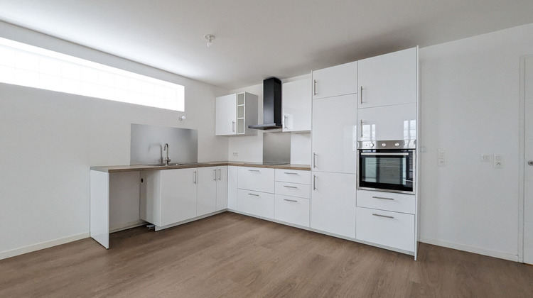 Ma-Cabane - Location Appartement SAINT-DENIS, 83 m²