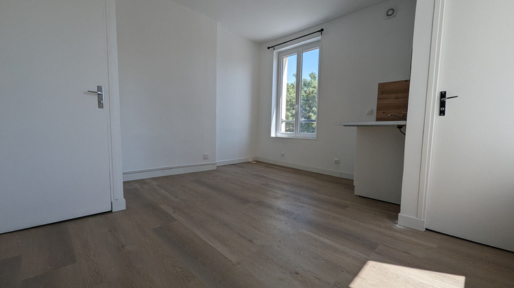 Ma-Cabane - Location Appartement SAINT-DENIS, 15 m²