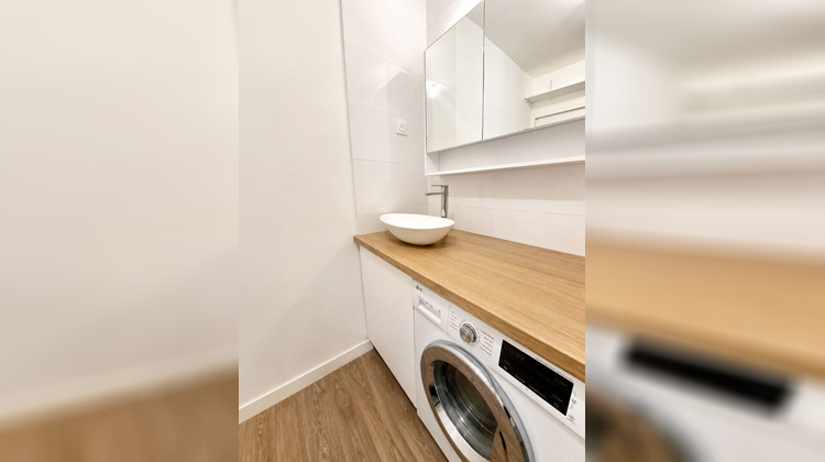 Ma-Cabane - Location Appartement SAINT-DENIS, 46 m²