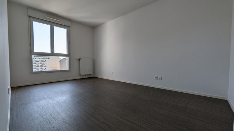 Ma-Cabane - Location Appartement SAINT-DENIS, 83 m²