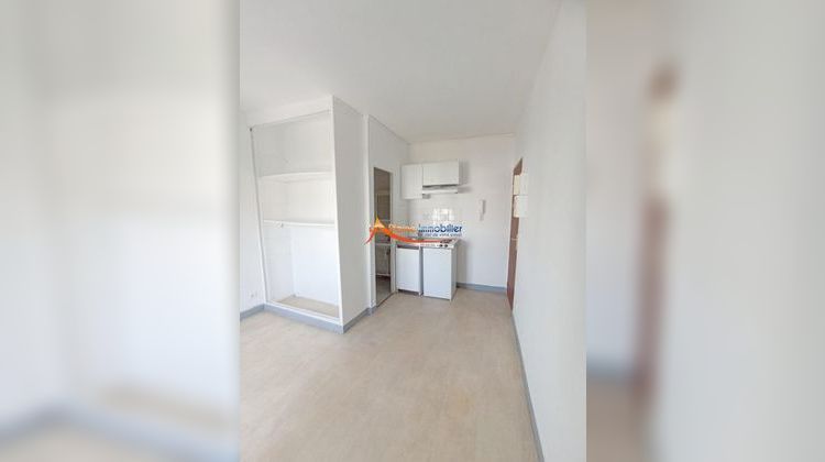 Ma-Cabane - Location Appartement Saint-Denis, 14 m²