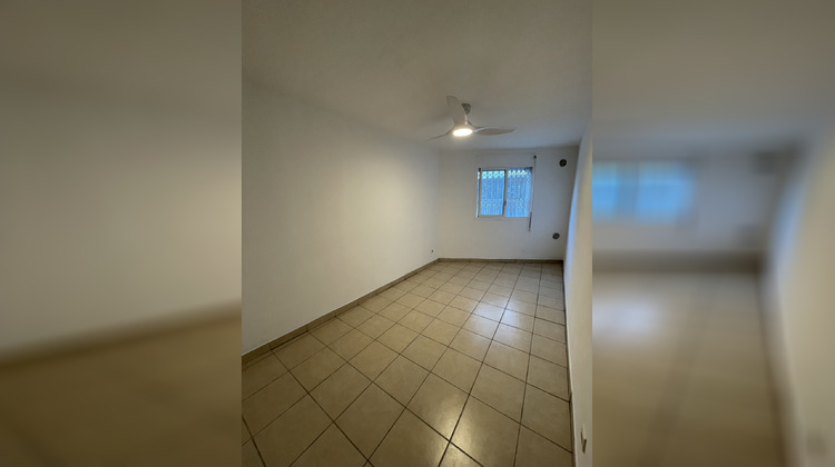 Ma-Cabane - Location Appartement Saint-Denis, 57 m²