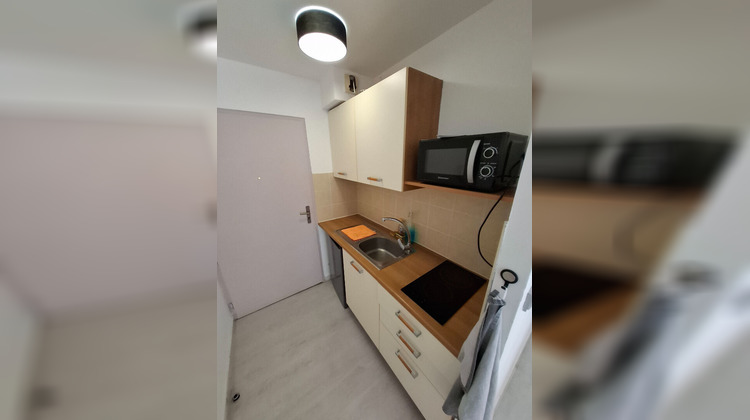 Ma-Cabane - Location Appartement SAINT-DENIS, 21 m²