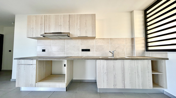 Ma-Cabane - Location Appartement Saint-Denis, 97 m²