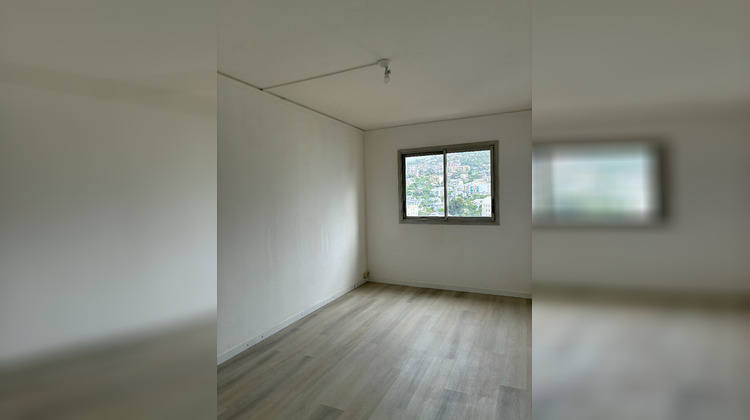 Ma-Cabane - Location Appartement SAINT-DENIS, 70 m²