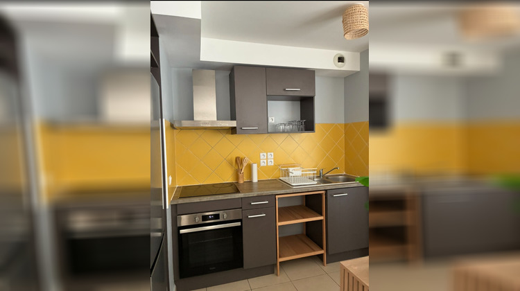 Ma-Cabane - Location Appartement SAINT-DENIS, 39 m²