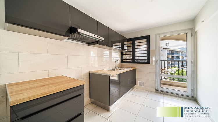 Ma-Cabane - Location Appartement SAINT-DENIS, 70 m²