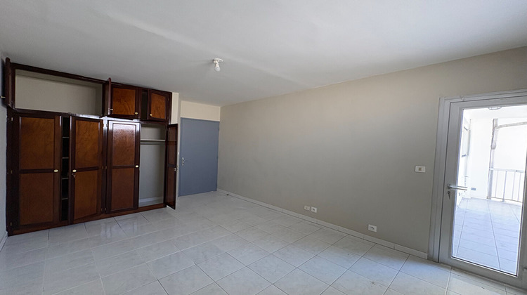 Ma-Cabane - Location Appartement SAINT-DENIS, 45 m²