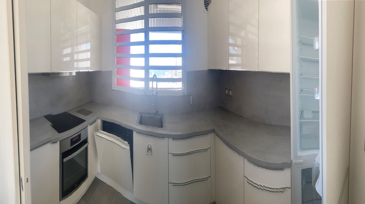 Ma-Cabane - Location Appartement SAINT-DENIS, 70 m²