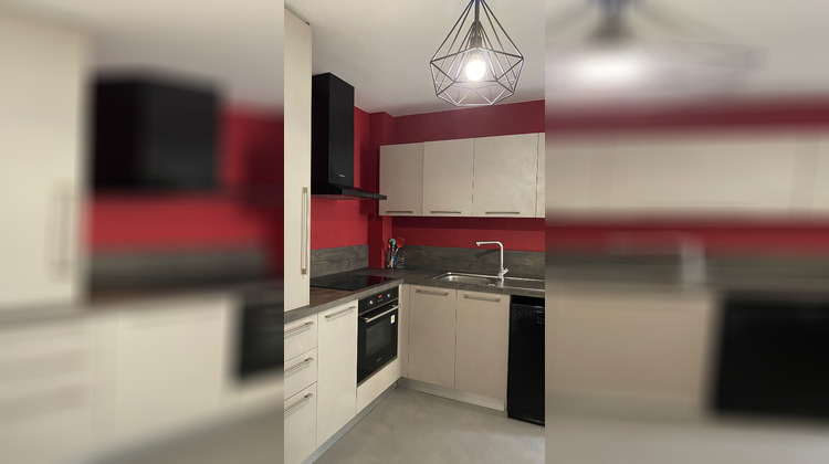 Ma-Cabane - Location Appartement SAINT-DENIS, 63 m²