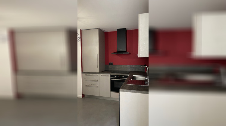 Ma-Cabane - Location Appartement SAINT-DENIS, 63 m²