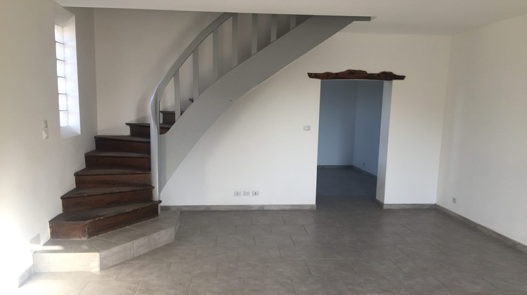 Ma-Cabane - Location Appartement Saint-Denis-de-Pile, 84 m²