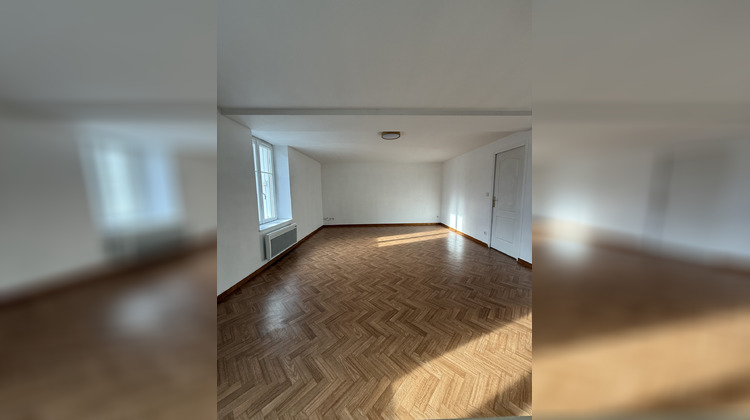 Ma-Cabane - Location Appartement Saint-Denis-en-Val, 87 m²