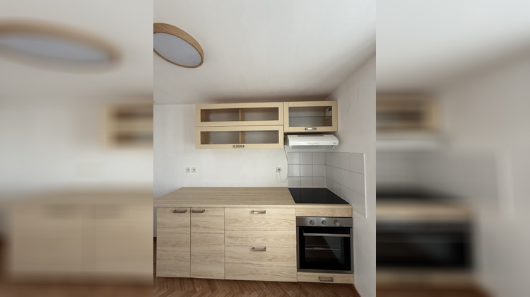 Ma-Cabane - Location Appartement Saint-Denis-en-Val, 87 m²