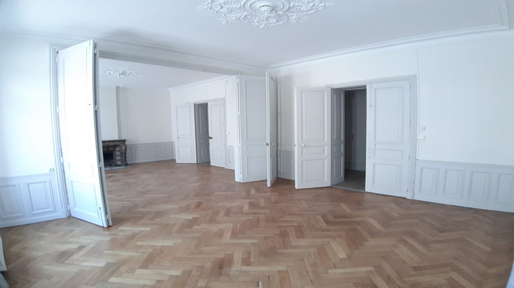 Ma-Cabane - Location Appartement Saint-Dié-des-Vosges, 166 m²