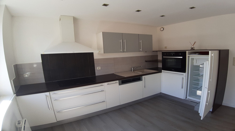 Ma-Cabane - Location Appartement Saint-Dié-des-Vosges, 97 m²