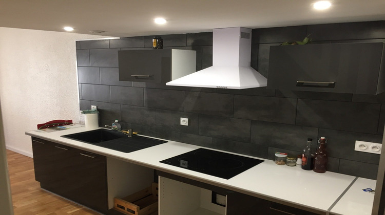 Ma-Cabane - Location Appartement Saint-Donat-sur-l'Herbasse, 44 m²