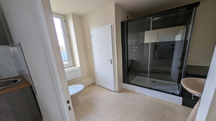 Ma-Cabane - Location Appartement SAINT-DOULCHARD, 44 m²