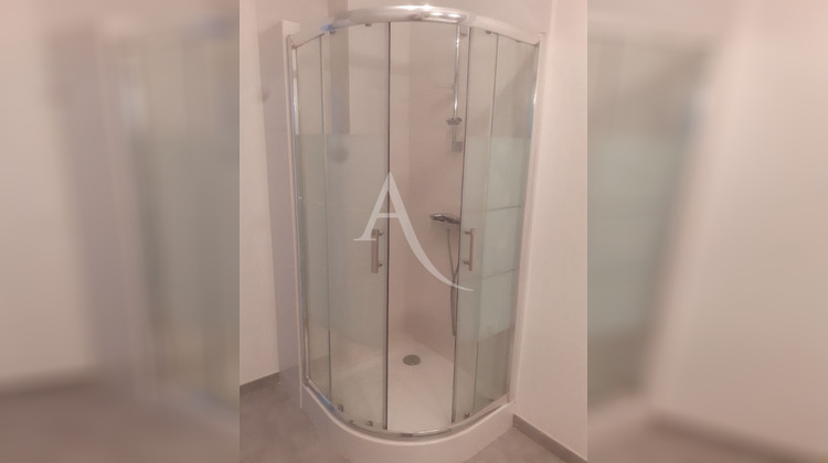 Ma-Cabane - Location Appartement SAINT-DYE-SUR-LOIRE, 98 m²