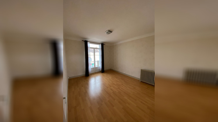 Ma-Cabane - Location Appartement SAINT-ELOY-LES-MINES, 69 m²