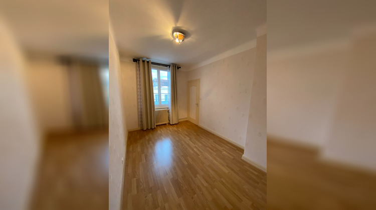 Ma-Cabane - Location Appartement SAINT-ELOY-LES-MINES, 69 m²