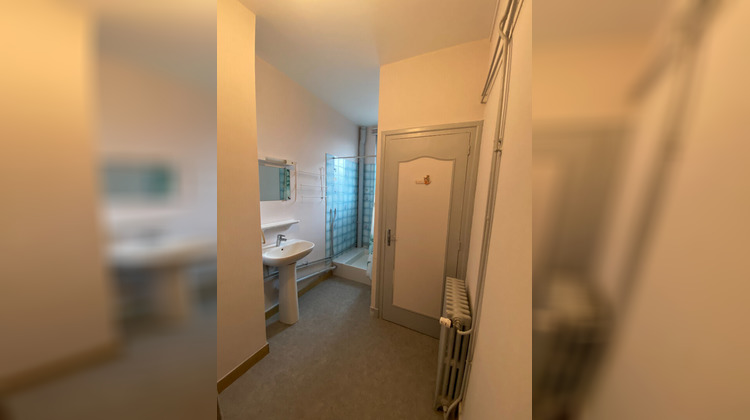 Ma-Cabane - Location Appartement SAINT-ELOY-LES-MINES, 69 m²