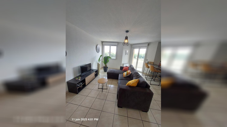 Ma-Cabane - Location Appartement SAINT ESTEVE, 64 m²