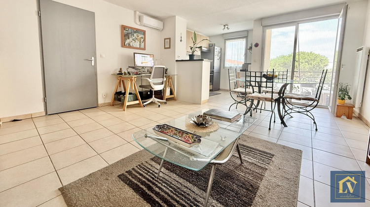 Ma-Cabane - Location Appartement SAINT-ESTEVE, 64 m²