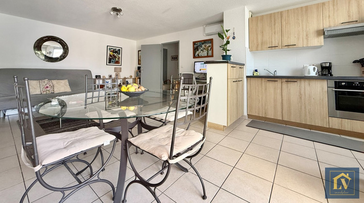 Ma-Cabane - Location Appartement SAINT-ESTEVE, 64 m²