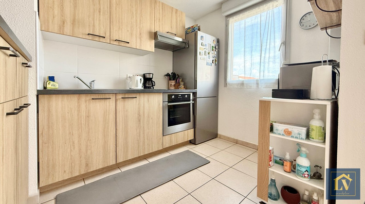 Ma-Cabane - Location Appartement SAINT-ESTEVE, 64 m²