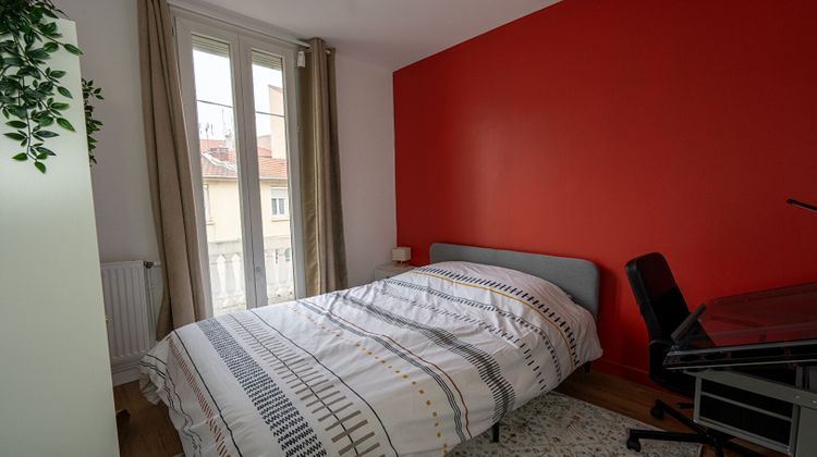 Ma-Cabane - Location Appartement SAINT-ETIENNE, 221 m²