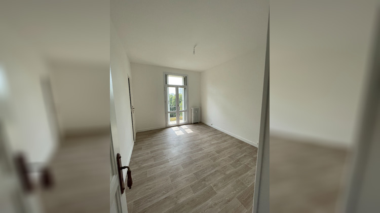 Ma-Cabane - Location Appartement SAINT-ETIENNE, 82 m²