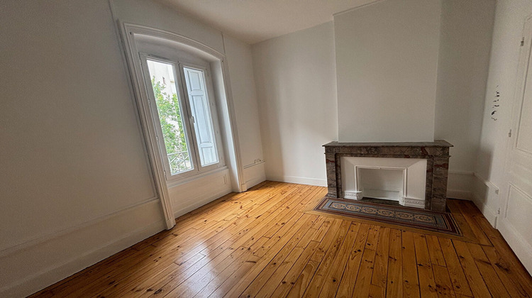 Ma-Cabane - Location Appartement SAINT-ETIENNE, 140 m²