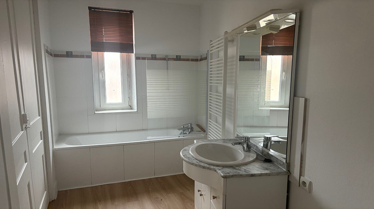 Ma-Cabane - Location Appartement SAINT-ETIENNE, 140 m²